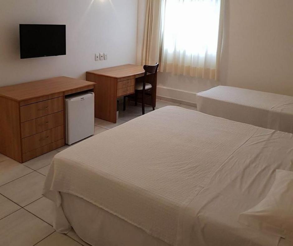 אלגוינס Hotel Aster מראה חיצוני תמונה