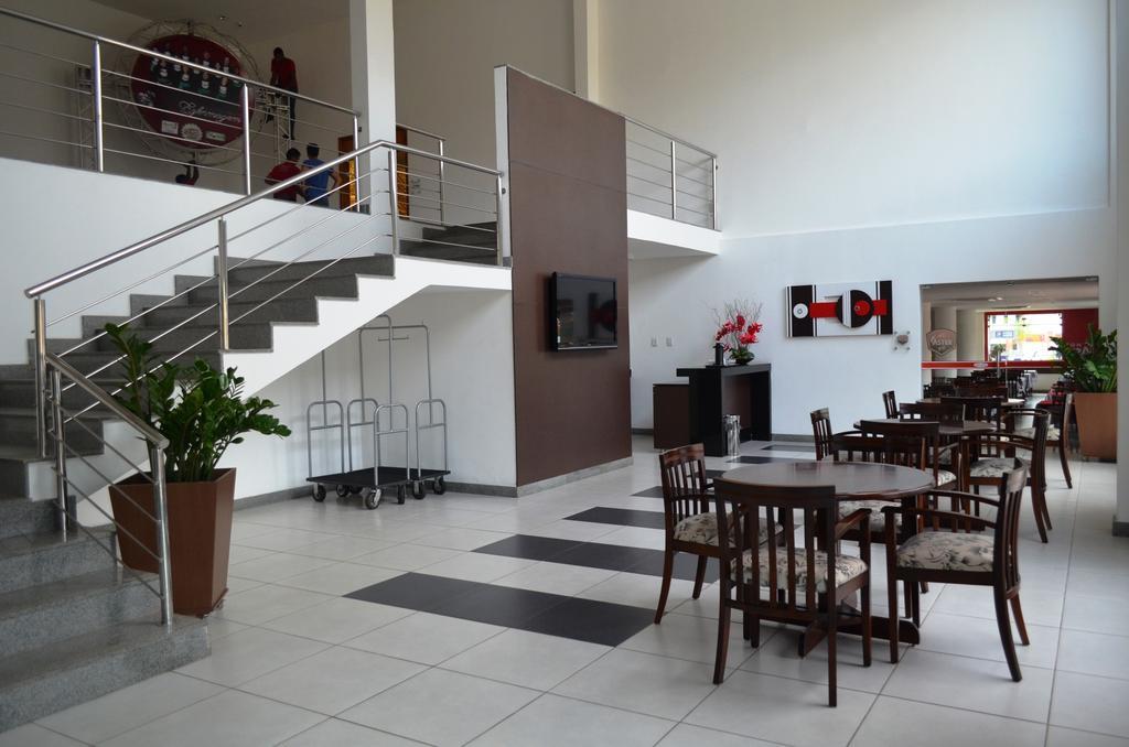 אלגוינס Hotel Aster מראה חיצוני תמונה