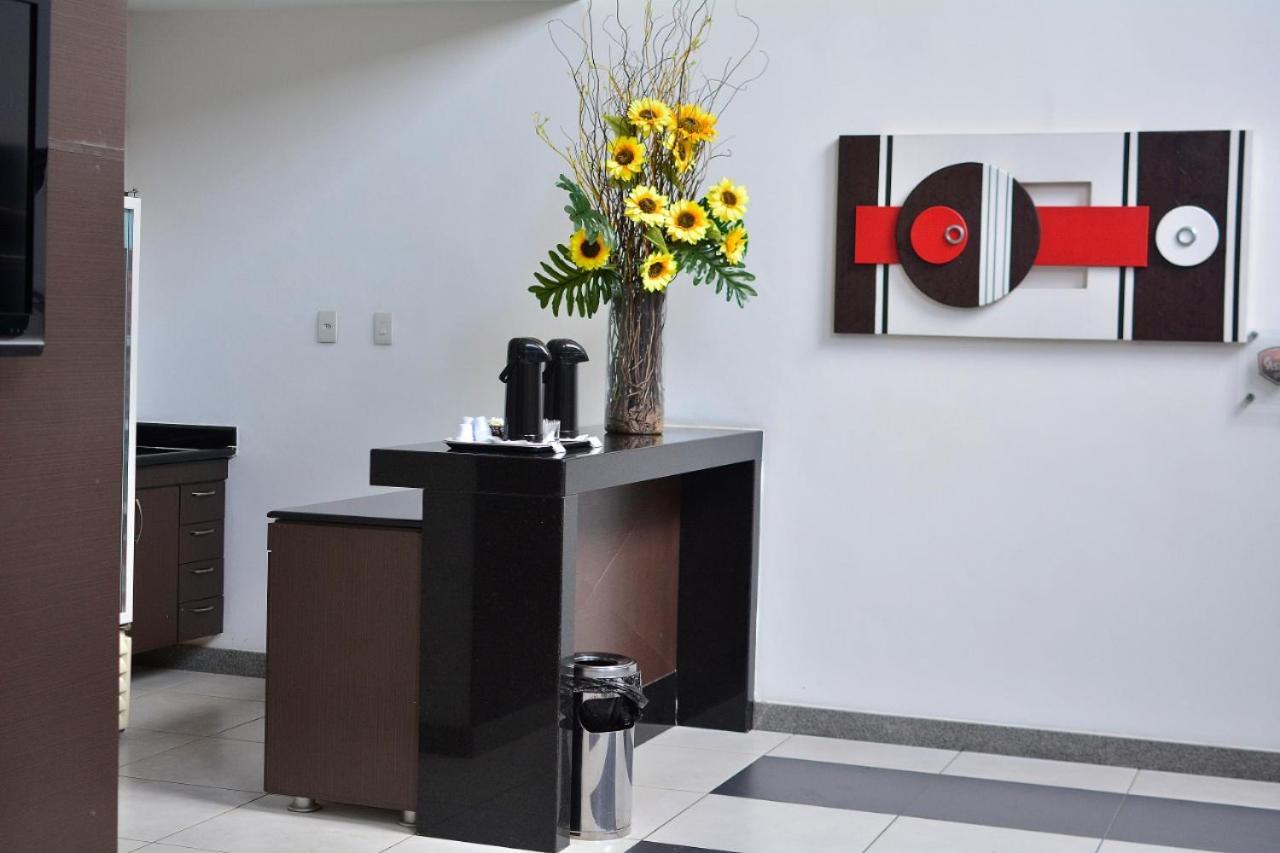 אלגוינס Hotel Aster מראה חיצוני תמונה